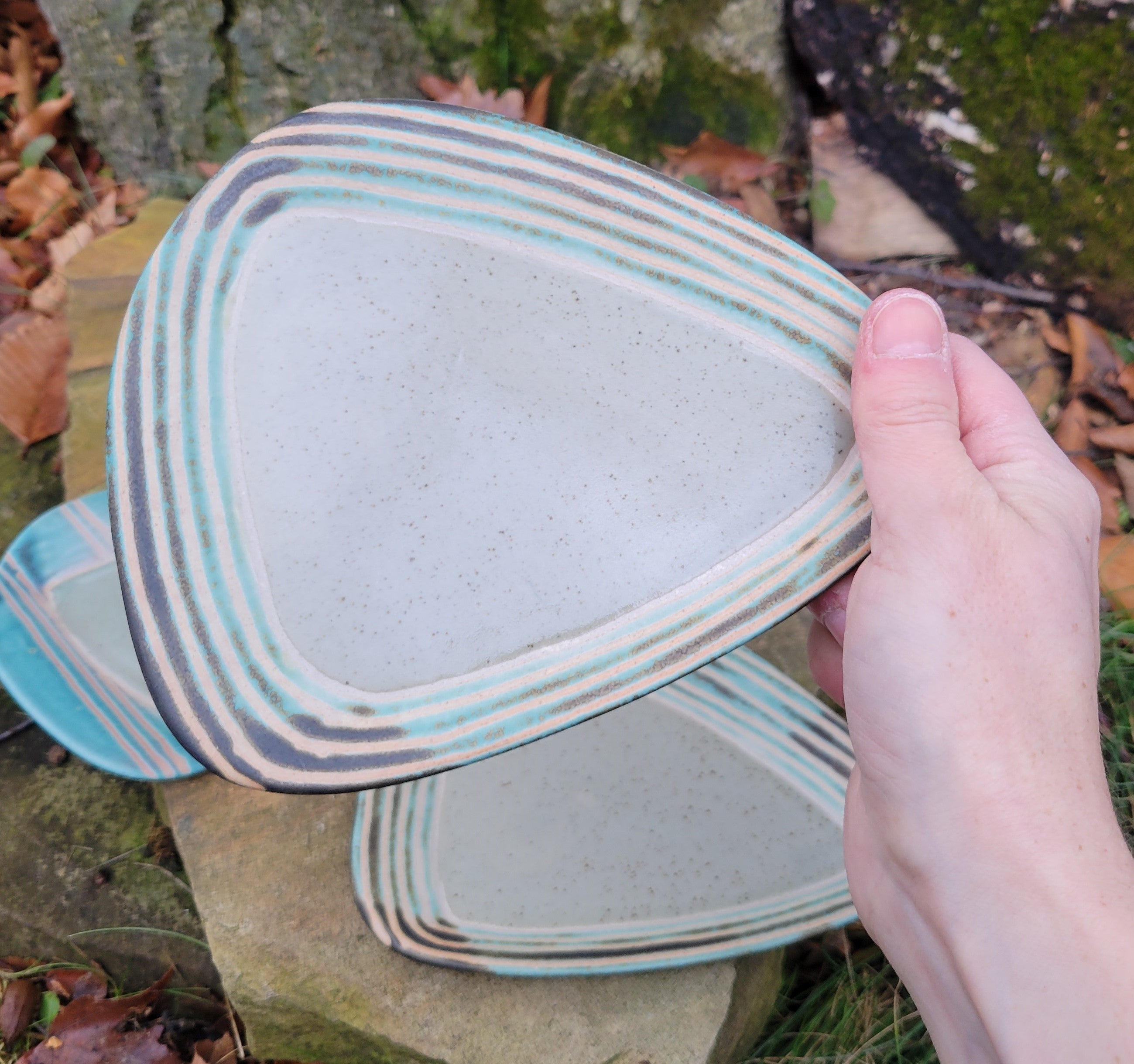 Small Triangle Plates In Turquoise Concentric