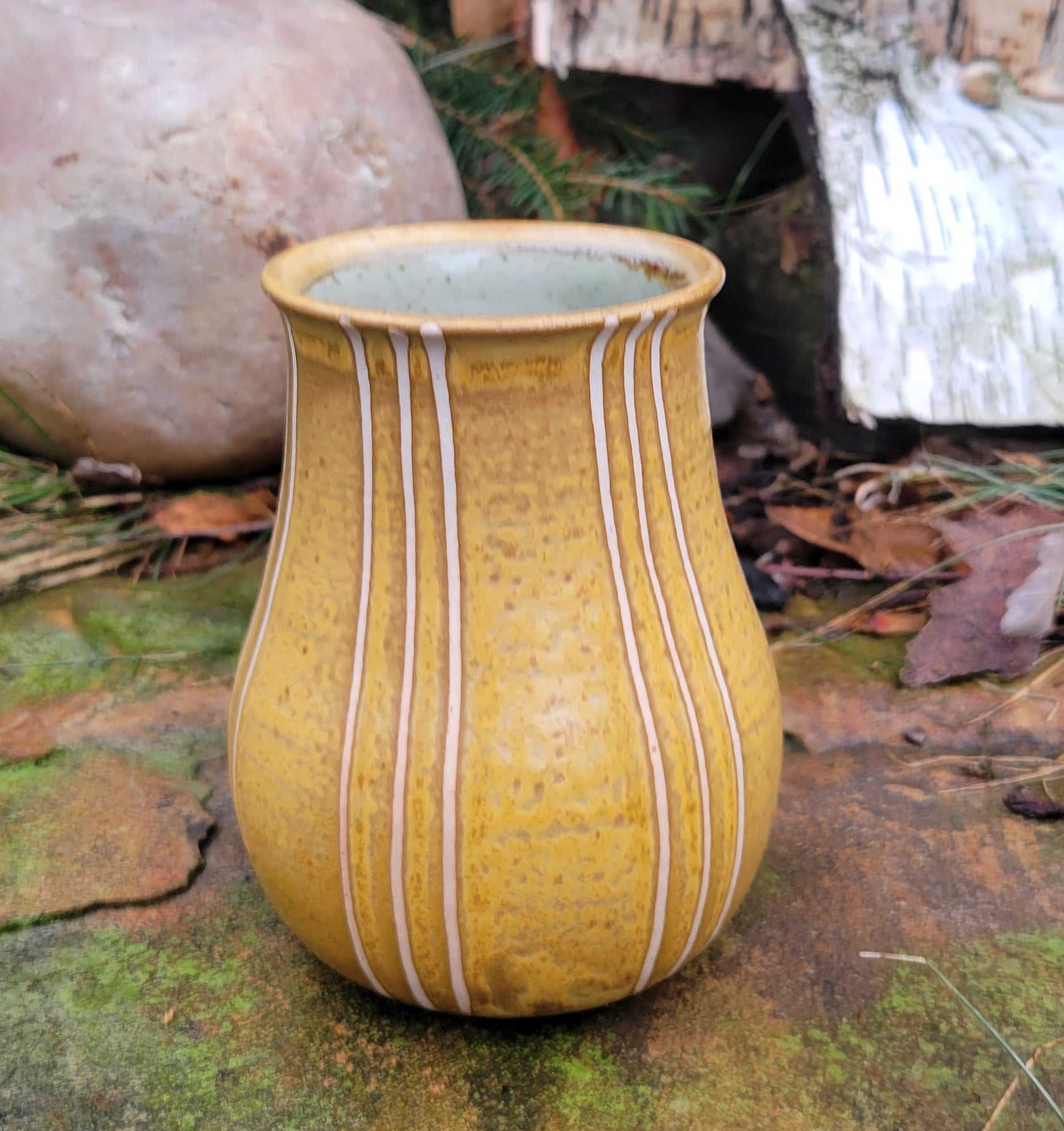 Chevron Mug Yellow Ochre Pinstripe