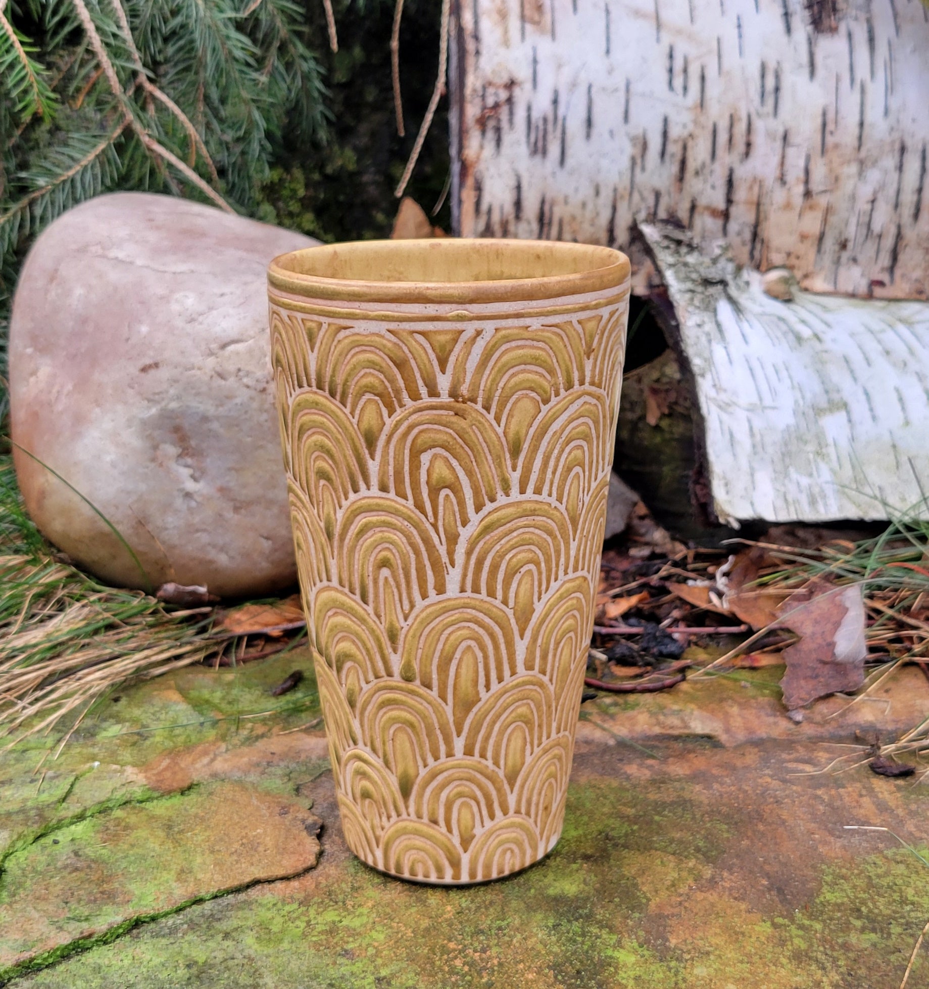 ochre plant pot Vase in Yellow Ochre Scales Pattern – Aslakson Pottery