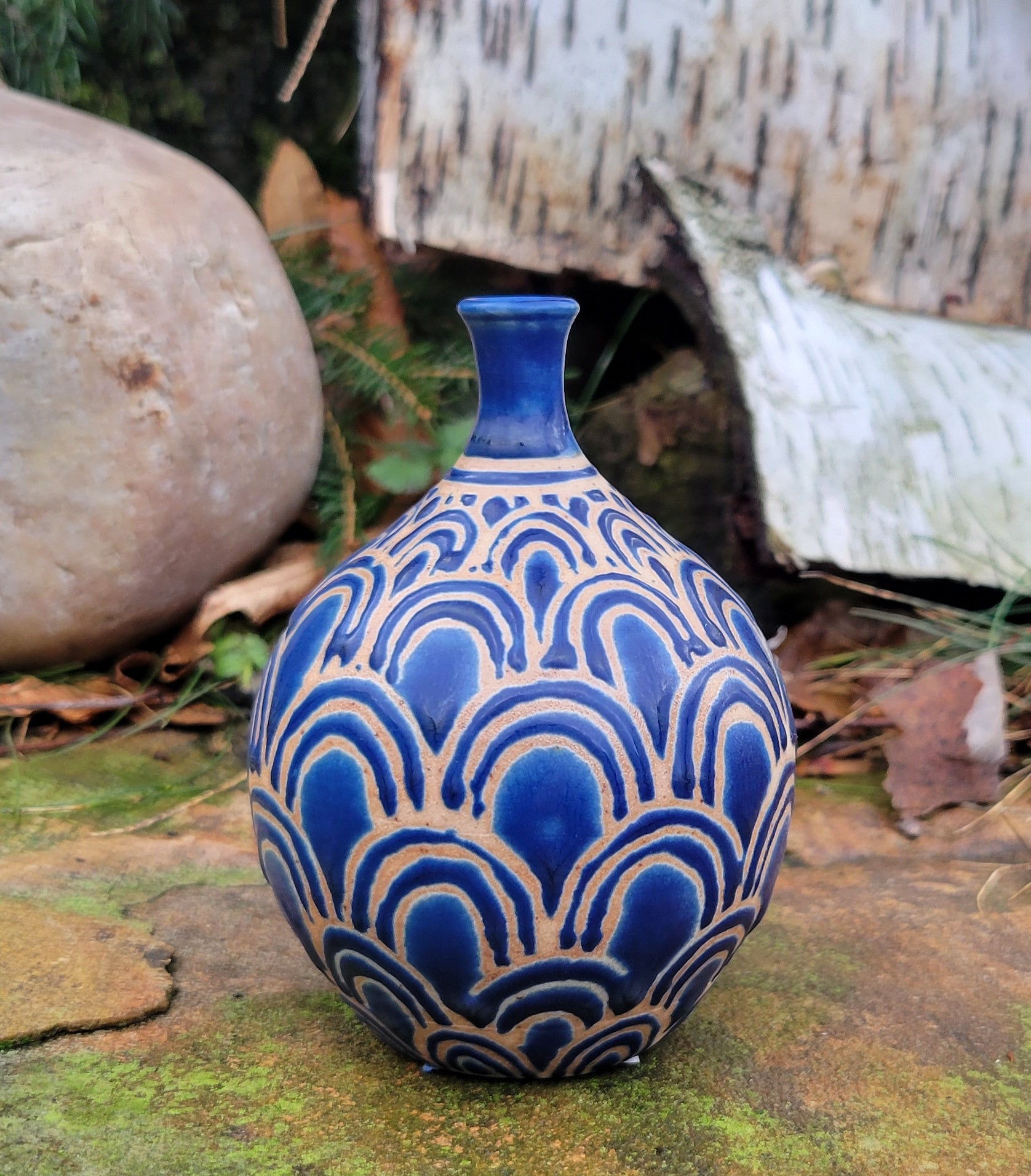 Bottle in Lapis Blue Scales pattern