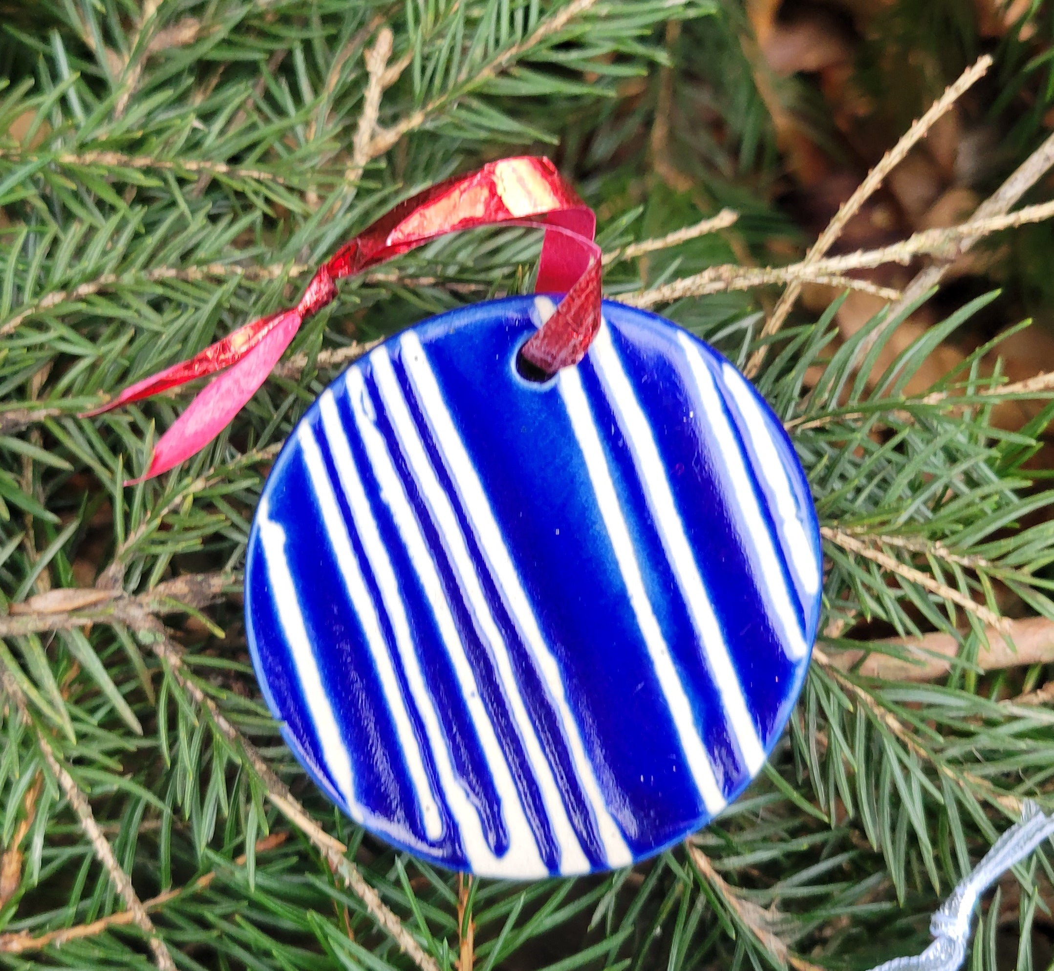 Flat Ornament Blue Pinstripes