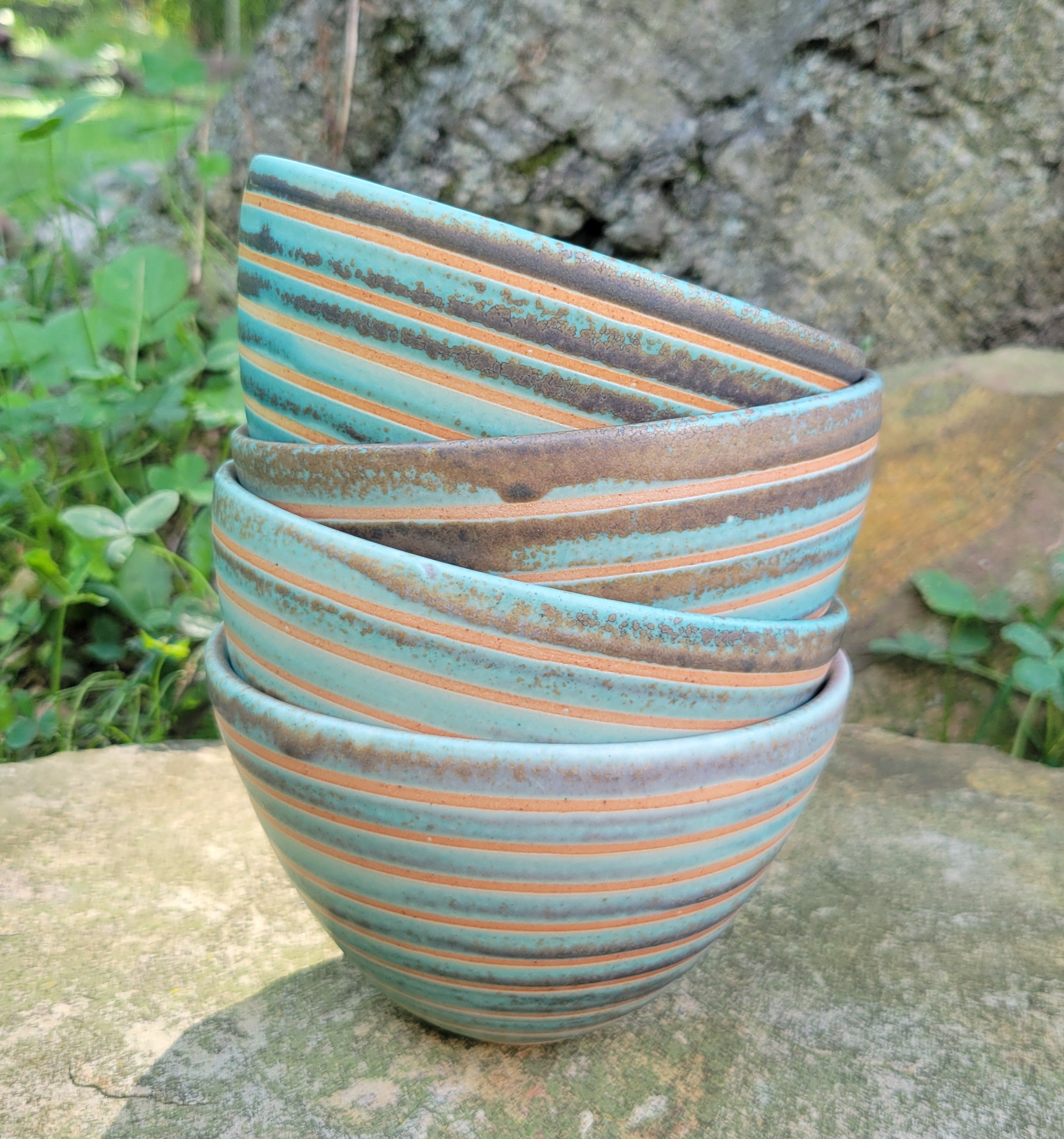 Cereal Bowl in Turquoise Linear Pattern