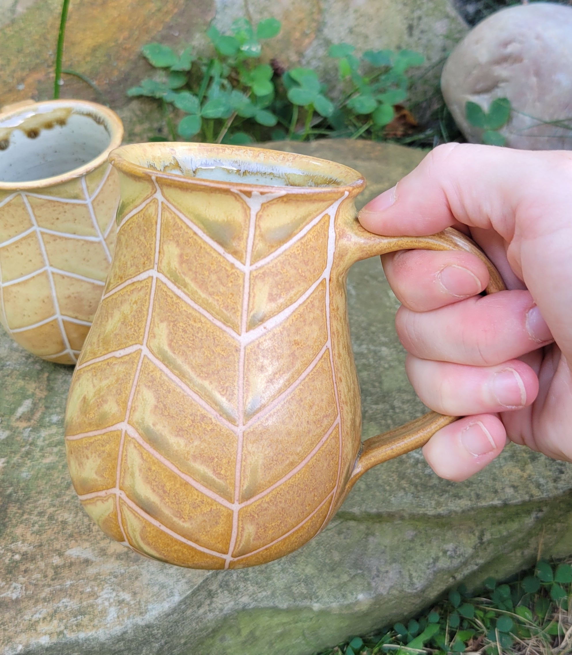 Chevron Mug Yellow Ochre