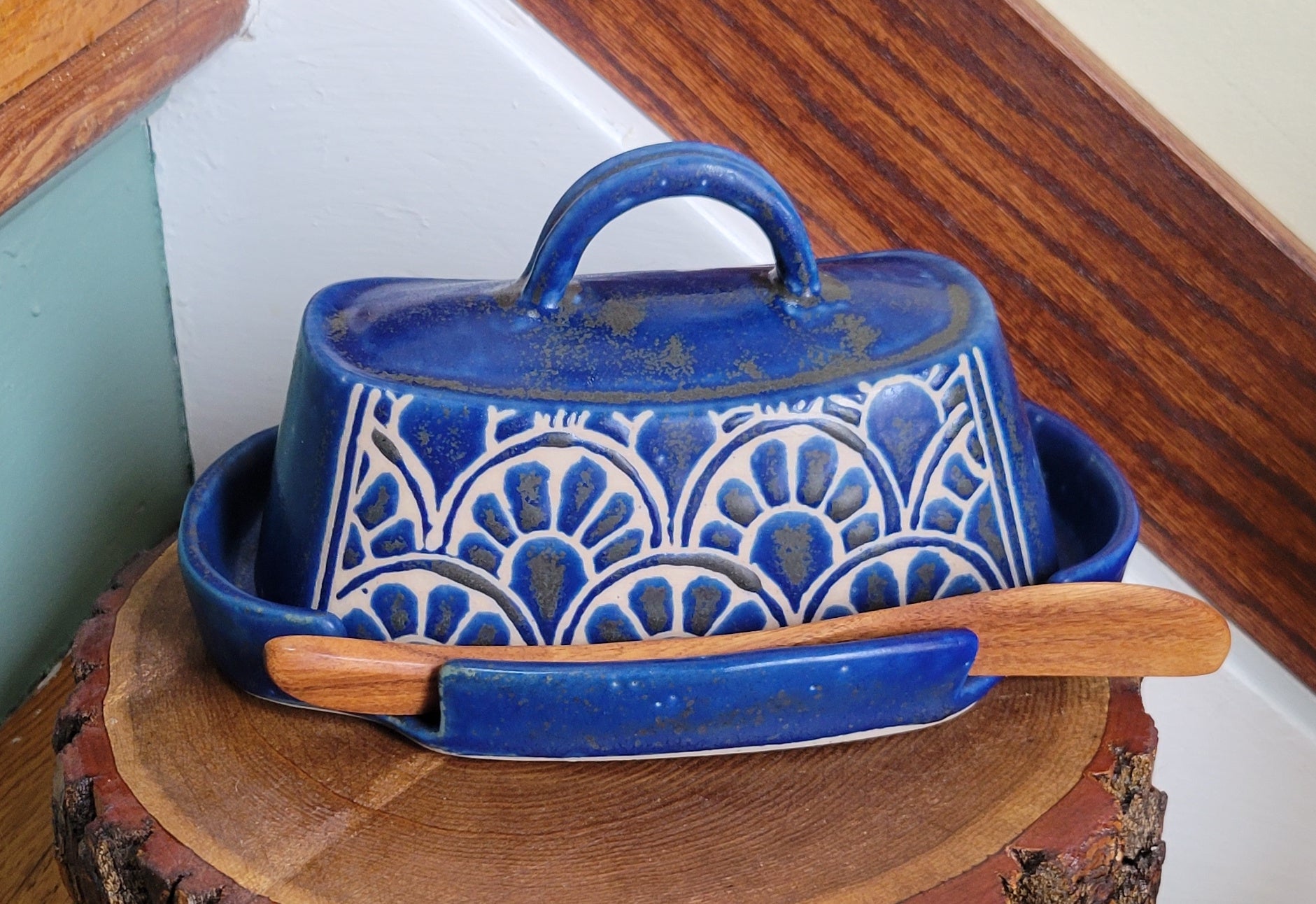 Butter Dish in Lapis Floral