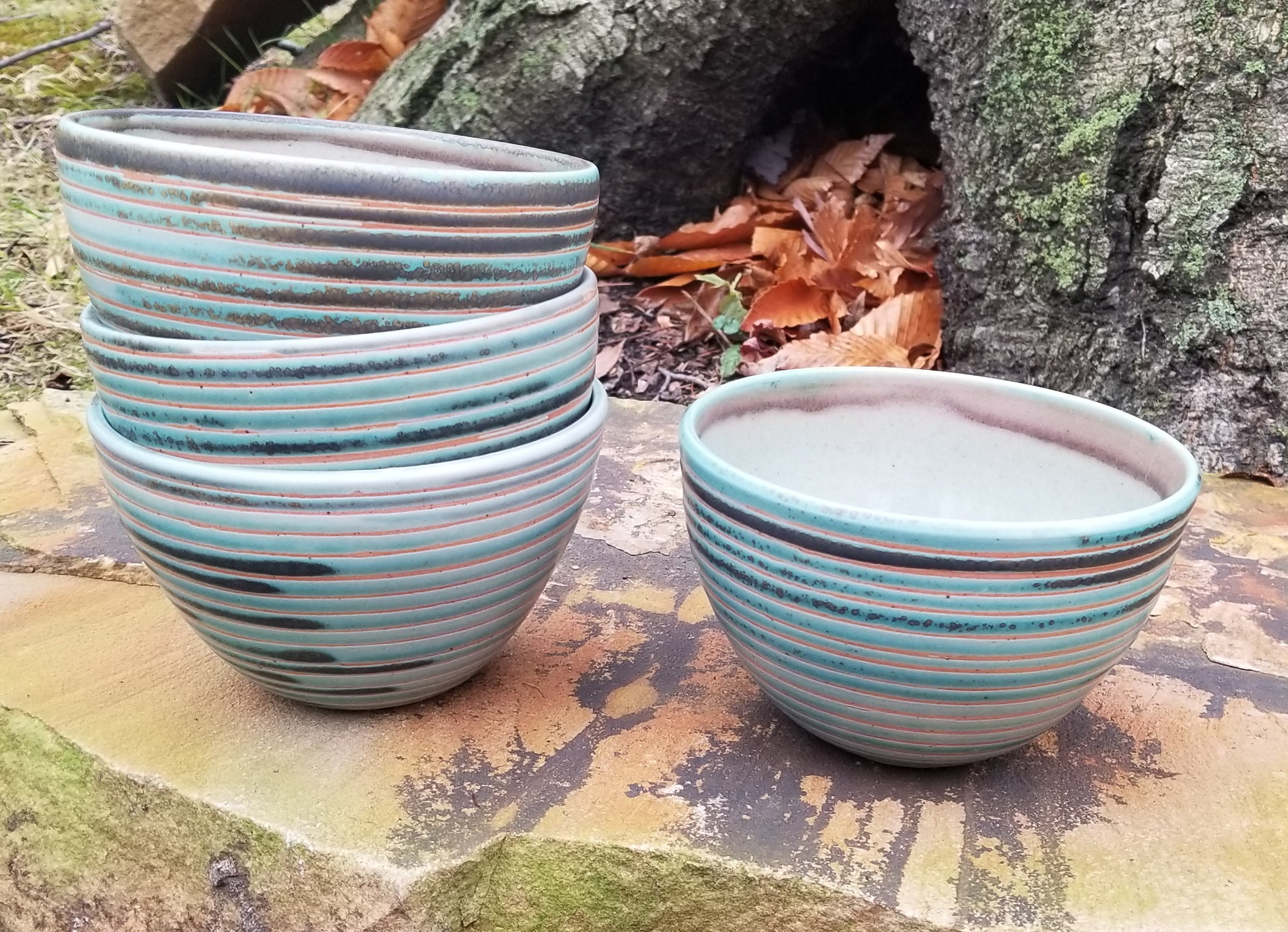 Cereal Bowl in Turquoise Linear Pattern