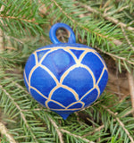 Load image into Gallery viewer, Ornament in Blue Lapis with Scales Pattern
